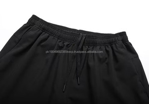 Logo personnalisé Shorts en polyester pour hommes à séchage rapide Shorts de course pour hommes en gros Shorts d'été en polyester à taille élastique pour hommes Shorts décontractés pour hommes - Product Image 2