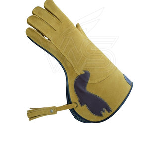 Gants professionnels Falcon avec rembourrage doux, cuir respirant, paume renforcée, construction imperméable et durable, haute qualité - Product Image 4