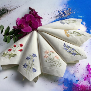 Serviette brodée de mariage personnalisée, serviette en tissu 100% coton pour restaurant, hôtel et maison - Product Image 1