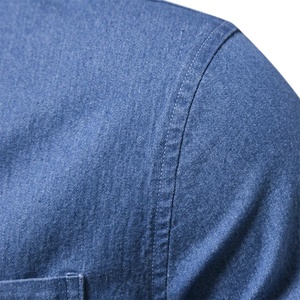 Chemise en jean d'automne à manches longues décontractée pour hommes 100% coton de couleur unie avec approvisionnement ODM à poche unique - Product Image 3