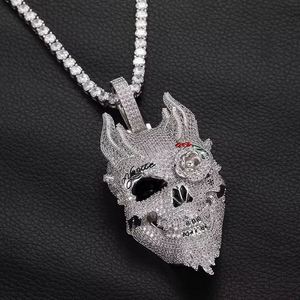 Colgante de Calavera Hip Hop con Diamantes CZ, Chapado en Oro Blanco, con Ojo de Flor Rosa y Cara de Fantasma - Product Image 5