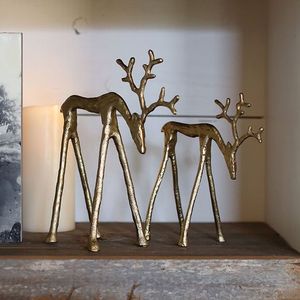 Festive Aluminum Reindeer Table Centerpiece With Handmade Metal Deer Sculpture For Holiday Dining Table Decoration - Product Image 1