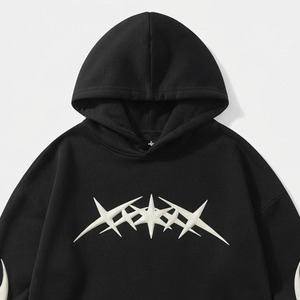 Sudadera con Capucha Negra para Hombre, Estilo Urbano Holgado con Estampado Tribal Blanco en la Parte Delantera y de las Mangas, 100% Algodón - Product Image 5