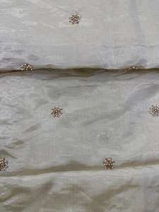 Tela Premium Transpirable de Secado Rápido, Ecológica, Estampada, Tejida en Viscosa Cosmos, con Cuentas Originales Bordadas, Khushi - Product Image 4