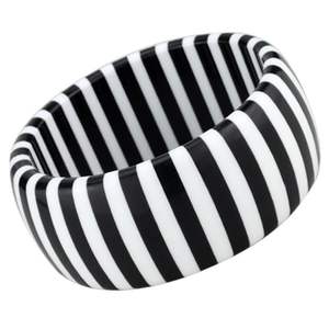 Bracelet manchette épaisse en résine à motif rayé pour femme, en fibre d'acétate, bijou de poignet rond en plastique, ornement de main - Product Image 1