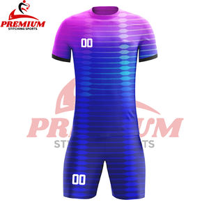 ชุดฟุตบอลขายส่ง ชุดกีฬาผู้ชาย ชุดเสื้อฟุตบอลพิมพ์ลายแบบ Sublimation ชุดฟุตบอลผู้ใหญ่ ชุดวอร์มสำหรับฝึกซ้อม - Product Image 3