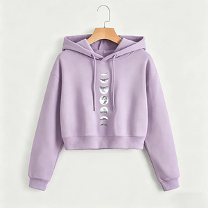 เสื้อฮู้ดครอปสีดำสำหรับผู้หญิง พิมพ์ลายข้างขึ้นข้างแรม ผ้าฝ้ายถัก โลโก้ด้านหน้า สไตล์ลำลองสำหรับฤดูใบไม้ร่วง - Product Image 2