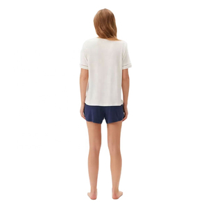 Conjunto de Dos Piezas Estampado para Mujer, Conjunto de Verano con Top Blanco y Pantalones Cortos, Nuevo Conjunto a la Moda para Vacaciones y Uso Casual - Product Image 4