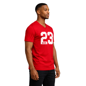 T-shirt à col en V Kappa Alpha Psi numéro 23, vêtements de fraternité grecque avec motif audacieux, confort premium et coupe élégante - Product Image 3
