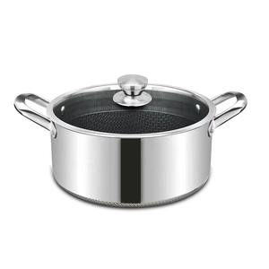 Cacerola de acero inoxidable de la más alta calidad con tapa de vidrio resistente, lo que la hace adecuada tanto para cocineros caseros como para profesionales. - Product Image 5
