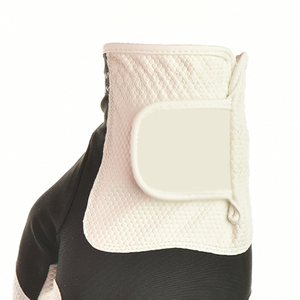 Custom OEM Golf Gloves Wholesale Premium Cabretta Leather Anti-Slip Grip Breathable Lightweight Golf Gloves for Men and Women - Product Image 4