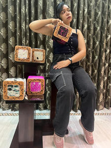 Real 100% pelo de vaca genuino en joyería de cuero organizador de joyería de viaje mínimo cuero en relieve mejores almacenes de joyería personalizados - Product Image 5