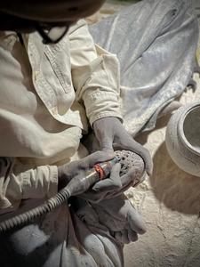 Figuras de Animales de Elefante Talladas a Mano en Piedra Jabonosa Natural, Brillantes y Personalizadas, Increíbles para Decoración del Hogar y Regalos Corporativos - Product Image 6