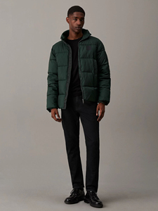 Veste matelassée streetwear en toile avec logo personnalisé, motif Forêt Nocturne, col montant, poignets en tricot côtelé, grandes poches chauffe-mains pour homme - Product Image 4