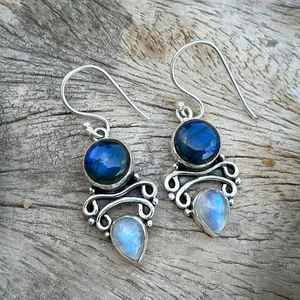 Boucles d'oreilles pendantes bohèmes en labradorite et pierre de lune, argent sterling 925, bijoux artisanaux en pierres précieuses - Product Image 5