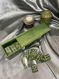 Jeu de dominos en résine écologique polie style animal – Collection de luxe faite à la main, durable et robuste, forme rectangulaire, idéal pour les fêtes - Product Image 2