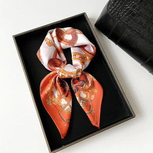 ผ้าพันคอไหมพิมพ์ลายสำหรับผู้หญิงรุ่นใหม่ปี 2026 ผ้าคลุมไหล่ ผ้าพันคอฮิญาบ ผ้าเช็ดหน้า ผ้าโพกหัว ผ้าพันคอแบบแบนดานา - Product Image 5