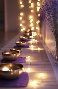 Cuenco de Meditación Metálico con Rico Sonido y Palo de Percusión Grabado para Yoga, Terapia de Sonido, Sanación de Chakras y Espiritualidad - Product Image 3