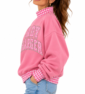 Sudadera rosa de mujer con hombros caídos, forro polar, cuello redondo, estampado de letras 'Lady Charger' y puños y cuello a cuadros - Product Image 2