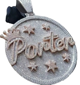 Hermosa forma redonda blanca Moissanite personalizado letra colgante plata esterlina Moissanite Hip Hop colgante - Product Image 2