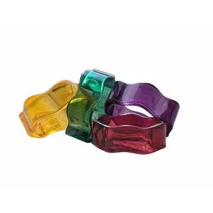 Anneau de serviette en résine au design moderne, écologique, largeur 2,5 cm, style unique, logo personnalisable, idéal pour la décoration de table à manger - Product Image 3