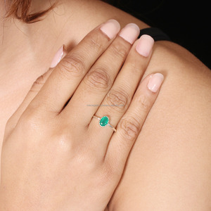 Qualité supérieure Femmes SS925 Original Gemstone Anneaux Nouveau Design Minimaliste Fiançailles Lunette Réglage Ovale Coupe Déclaration En Vrac - Product Image 2