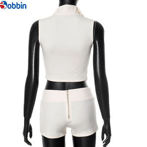 Tenues d'été pour femmes : Ensemble crop top et short, ensemble deux pièces style motard pour femmes - Product Image 6