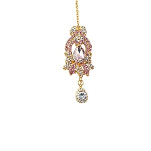 Tikka ethnique plaqué or Kundan avec perles roses, bijou de front fait main pour femmes, pour mariage - Product Image 3