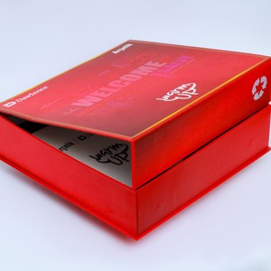 Custom Rigid Paper <b>Gift</b> <b>Box</b> Magnetic Closure Recycled Materials Four-Color Printing Glossy Lamination for Corporate <b>Gift</b> Sets - Product Image 4