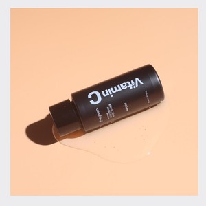 เซรั่มบำรุงผิวหน้า ไบ กรีน อินเทนซีฟ วิตามินซี 20% แอมพูล - Product Image 2