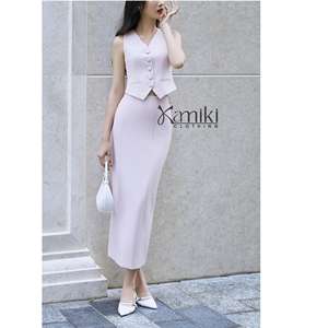 Chaleco de sarga para mujer, estilo americano, cuello en V, abotonado, teñido liso, de lana peinada, estilo oficina, KA11, de Vietnam - Product Image 2