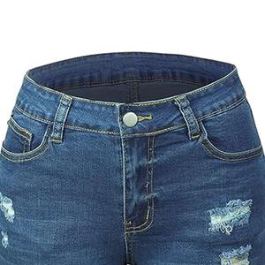 Shorts de mezclilla de algodón para mujer, con bolsillos rotos, casuales, de mezclilla, a la moda para el verano, estilo streetwear. - Product Image 2