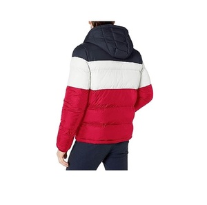 Veste verte pour hommes à manches longues et col entonnoir en tissu personnalisé Veste bouffante à fermeture éclair Veste en duvet de canard - Product Image 3
