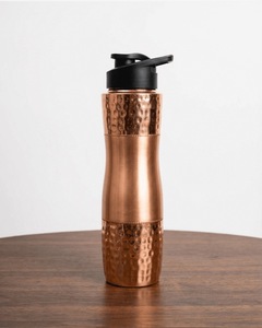 Bouteille d'eau OTSAK Premium en cuivre martelé, écologique, moderne et luxueuse, pour le bureau, l'extérieur et la maison, 34 oz (1000 ml) - Product Image 1