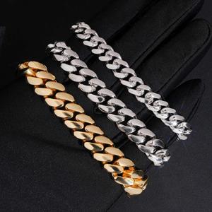 Conjunto de Collar de Cadena Cubana de Lujo con Incrustaciones de Moissanita en Plata de Ley y Chapado en Oro, Joyería Hip Hop con Cierre de Moissanita Engastado en Puntas - Product Image 2