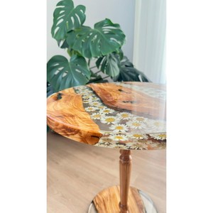 Handcrafted Olive Wood <b>Side</b> <b>Table</b> with Red Resin & Gold Accents - Wholesale - Product Image 3