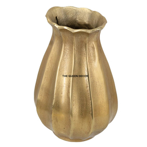 Vases en métal de luxe, pot de fleurs artisanal, vase antique en laiton, décoration d'intérieur, prix de gros, best-seller - Product Image 1