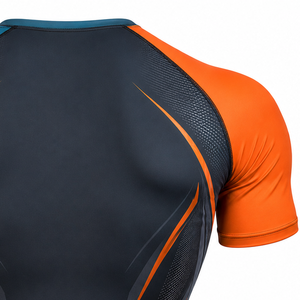 T-shirt de compression sportif pour homme, léger, à séchage rapide, pour la course à pied, la gym, l'entraînement, la performance athlétique, extensible - Product Image 5
