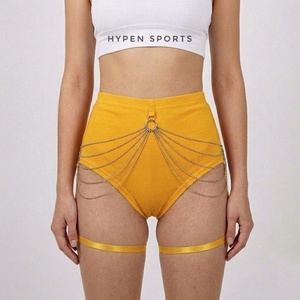 Pantalones cortos de lona ajustados estilo panty para mujer, sexys, con cadena, para gimnasio, deportes, fiesta, ajuste ceñido - Product Image 1