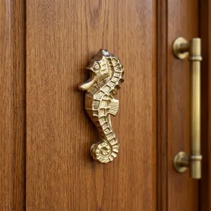 Support de porte, fenêtre et étagère en fer blanc antique RAJVASANT RVE IDK 5037, durable et robuste, motif hippocampe - Product Image 1