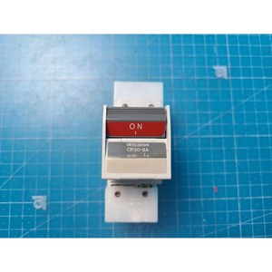 Protector de Circuito Mitsubishi CP30-BA CP30-BA 2A Usado Como Está, Piezas de Equipos Semiconductores Legacy - Product Image 3