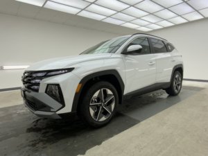 TUCSON HYBRID SUV SEL AWD 2026 de Lujo, Certificado, Usado, con Asientos de Cuero - Product Image 6