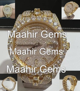 Montre pour homme de qualité supérieure, exportée d'Inde, en acier inoxydable et verre moissanite, cadran en verre, résistante à l'eau 10 bars, avec diamants - Product Image 3