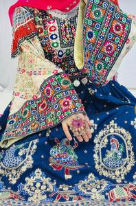 Vestido Regional Afgano de Alta Calidad para Mujer, Nuevo Diseño, Manga Larga, Bordado, Vestido Afgano Kuchi con MOQ Bajo - Product Image 2