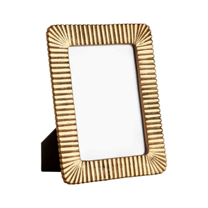 Modern Gold Metal Photo <b>Frame</b> <b>Wholesale</b> Sculptural Curvilinear Aluminum <b>Picture</b> <b>Frame</b> For High-End Tabletop Home Decor On Sale - Product Image 6