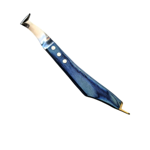 Cuchillo para Herraduras, Recortador de Pezuñas para Ganado y Ovejas, Acero Inoxidable, Diseño para Mano Izquierda y Derecha, Corte de Herraduras con Mango de Madera - Product Image 3