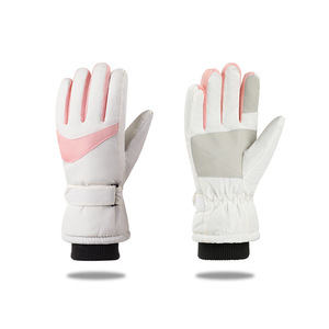 Guantes de Esquí Negros y Rosas con Dedos Completos, Aislamiento Térmico de PU, Cierre con Cordón, Unisex, para Esquí de Invierno - Product Image 3