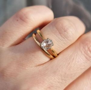 Bague de Fiançailles Solitaire Élégante en Or Massif 14K avec Diamant de Laboratoire Rose Taillé Antique de 1 Carat, Tige Conique, Couleur DEF, Pureté VS-VVS, Bague de Promesse - Product Image 3