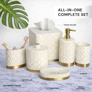 Juego de 6 accesorios de baño en blanco y dorado con diseño geométrico, perfecto para ocasiones festivas y decoración de lujo para el baño. - Product Image 5
