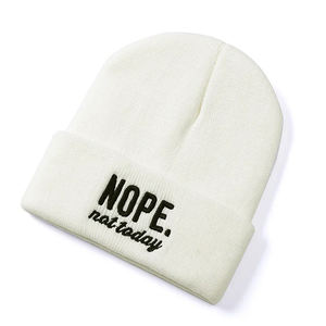 Gorro Unisex de Estilo Urbano, Colección Otoño-Invierno, Gorro de Lana Disponible - Product Image 4